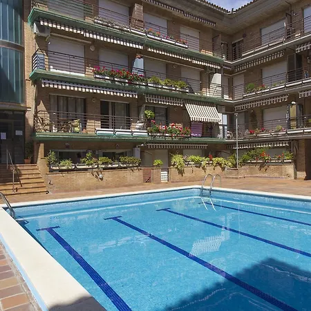 P1, Tropicana Pineda de Mar