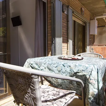 P1, Tropicana Appartement *